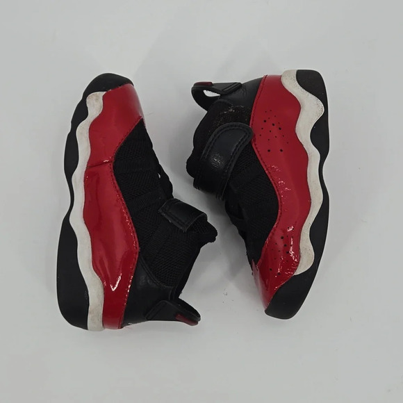 NIKE AIR JORDAN'S Kids Size 7 - Picture 1 of 9